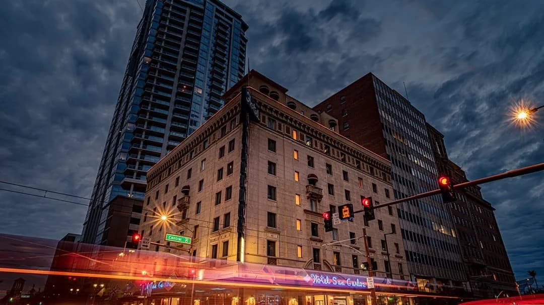 Hotel San Carlos is a fright to be seen...